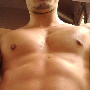 adam860, 18 ans, Bruxelles Laeken