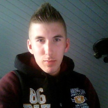 andy7090, 20 ans, Braine-le-Comte Henripont