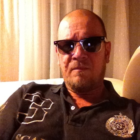 pontus, 52 ans, Lochristi